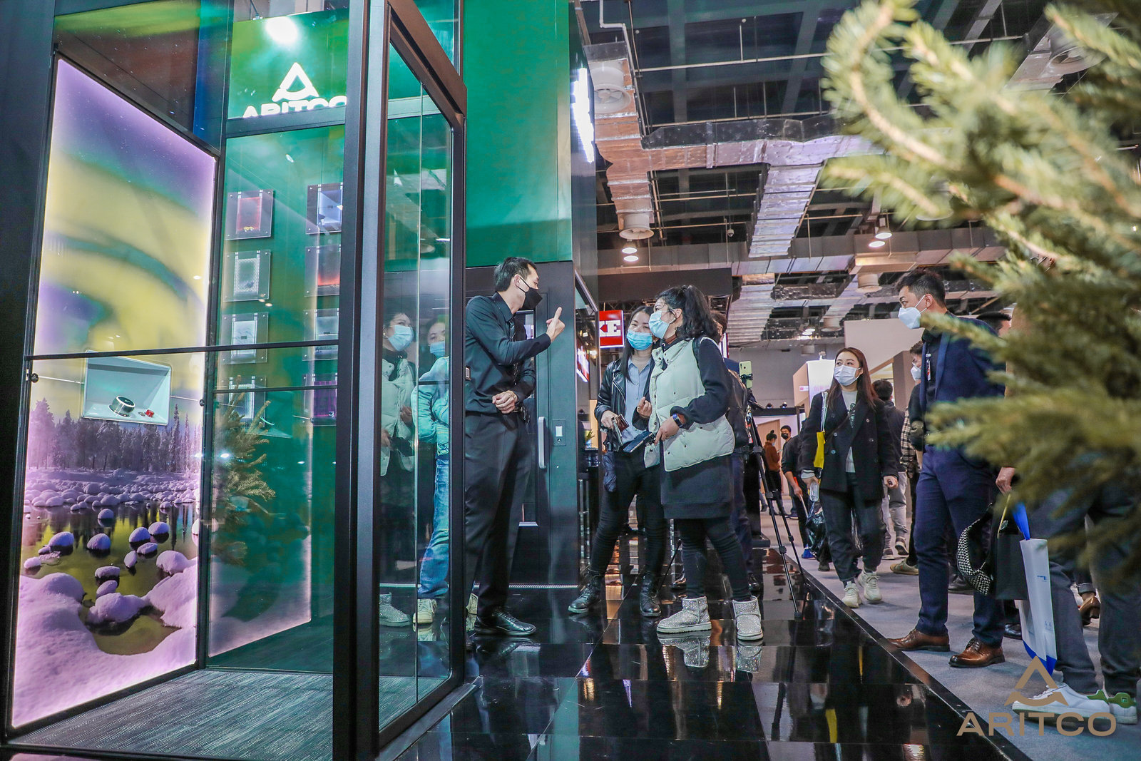 瑞特科家用電梯展位現(xiàn)場.jpg 瑞特科家用電梯展位現(xiàn)場.jpg